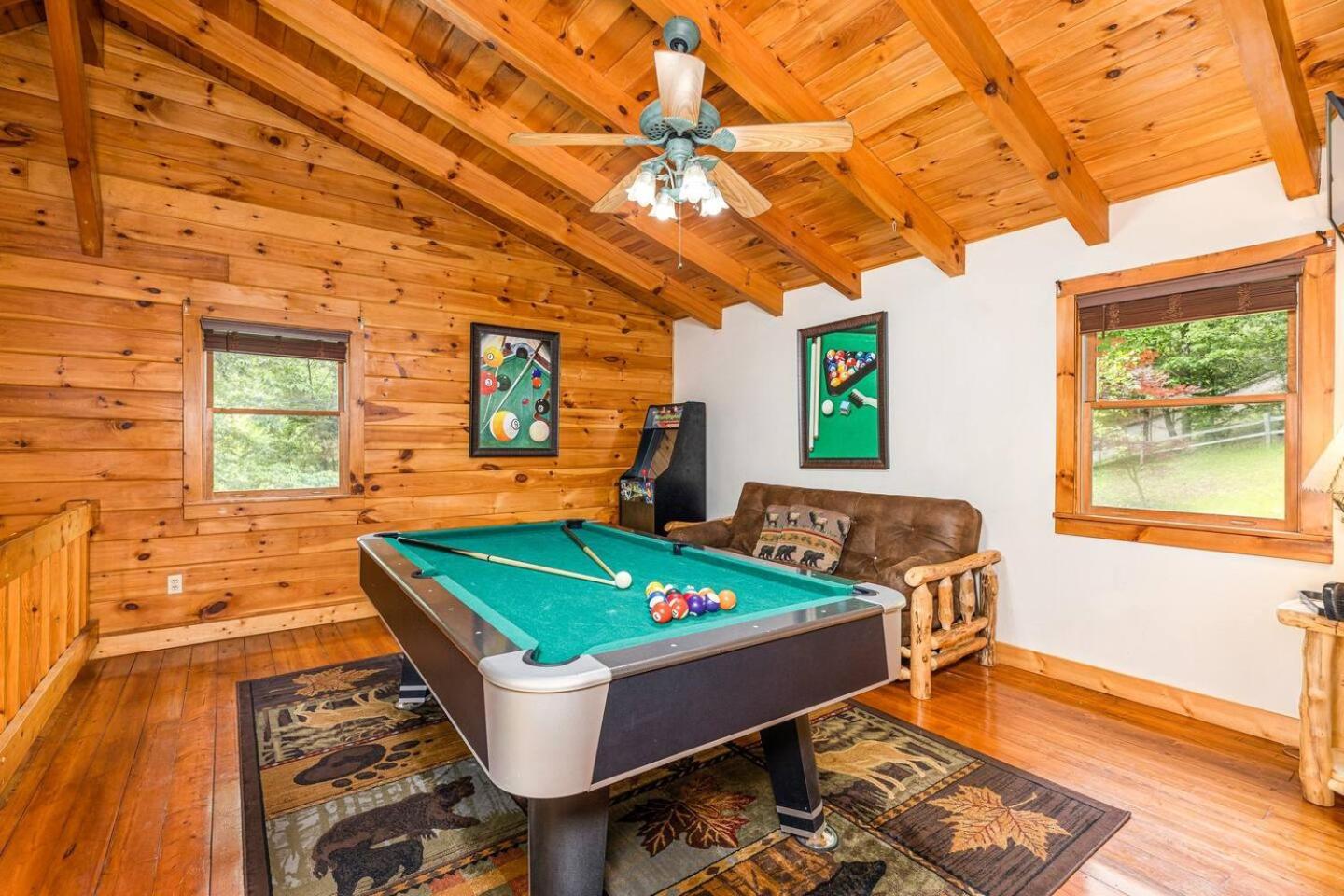 Pigeonforge Cabin Game Roomdog Friendlyhot Tub Pigeon Forge Eksteriør billede