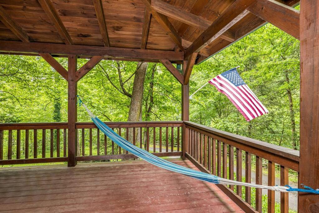 Pigeonforge Cabin Game Roomdog Friendlyhot Tub Pigeon Forge Eksteriør billede