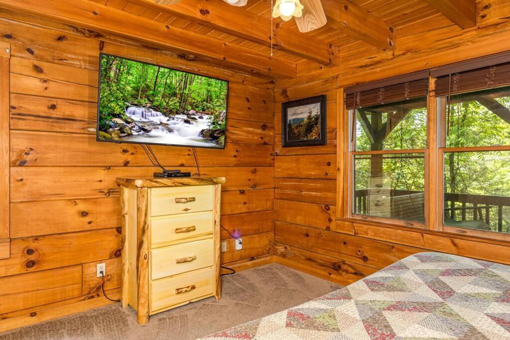 Pigeonforge Cabin Game Roomdog Friendlyhot Tub Pigeon Forge Eksteriør billede
